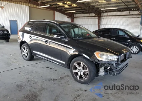 2015 Volvo Xc60 T6 Premier from USA, damaged, VIN YV4902RKXF2632019